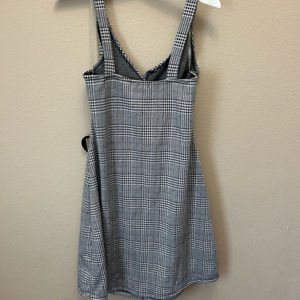 Black and white checkered dress size extra large - Picture 4 of 5